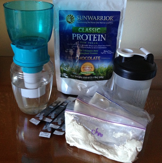 fit-travel-tips-protein-powder