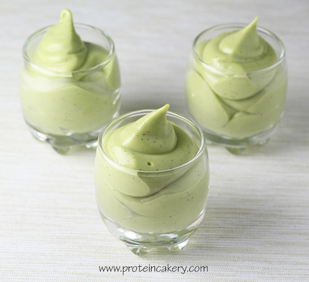 vanilla-bean-protein-mousse-cups