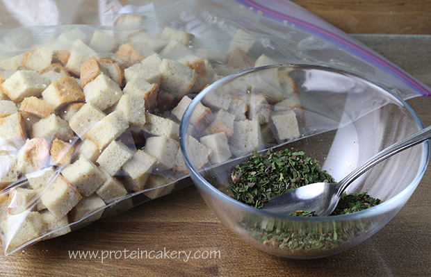 protein-croutons-herbs