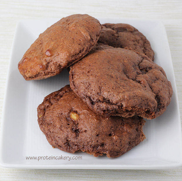 chocolate-banana-protein-cookies-easy