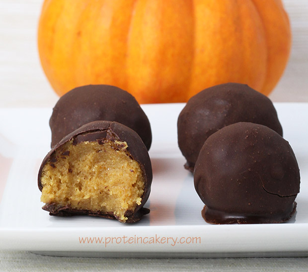 chocolate-covered-pumpkin-pie-protein-truffles