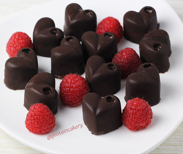 cutandjacked-chocolate-protein-raspberry-hearts