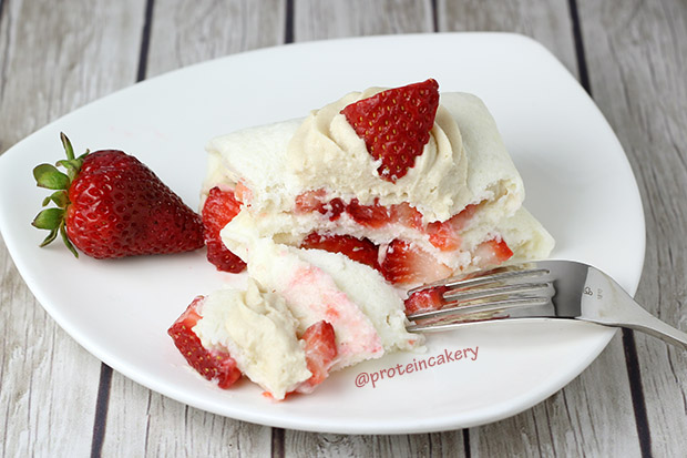 protein-cakery-strawberry-shortcake-protein-crepes-gluten-free