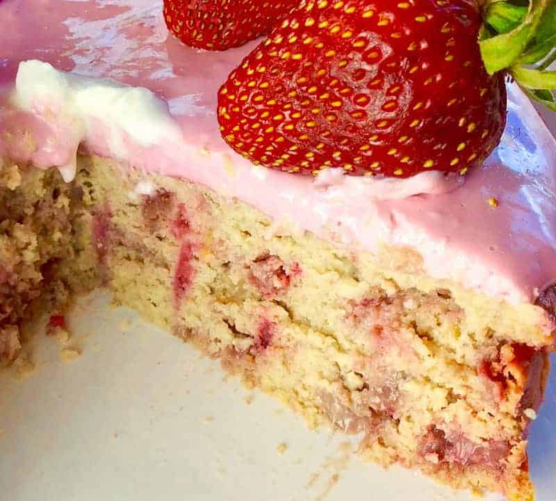 strawberry-poke-crockpot-cake