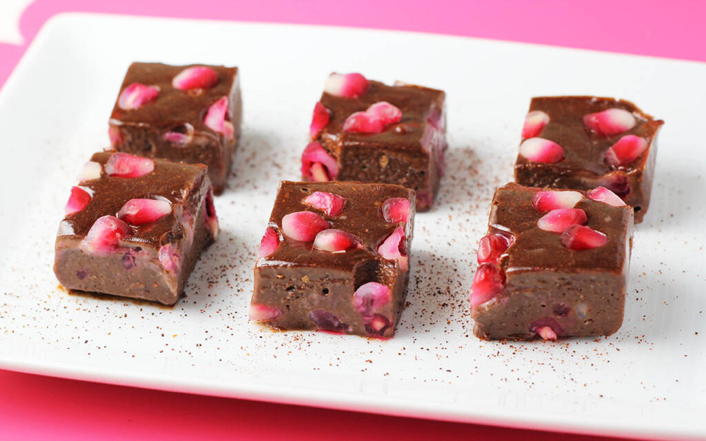Pomegranate Chipotle Protein Fudge - proteincakery.com