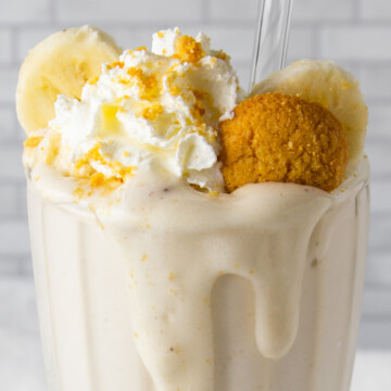 banana protein shake with toppings.