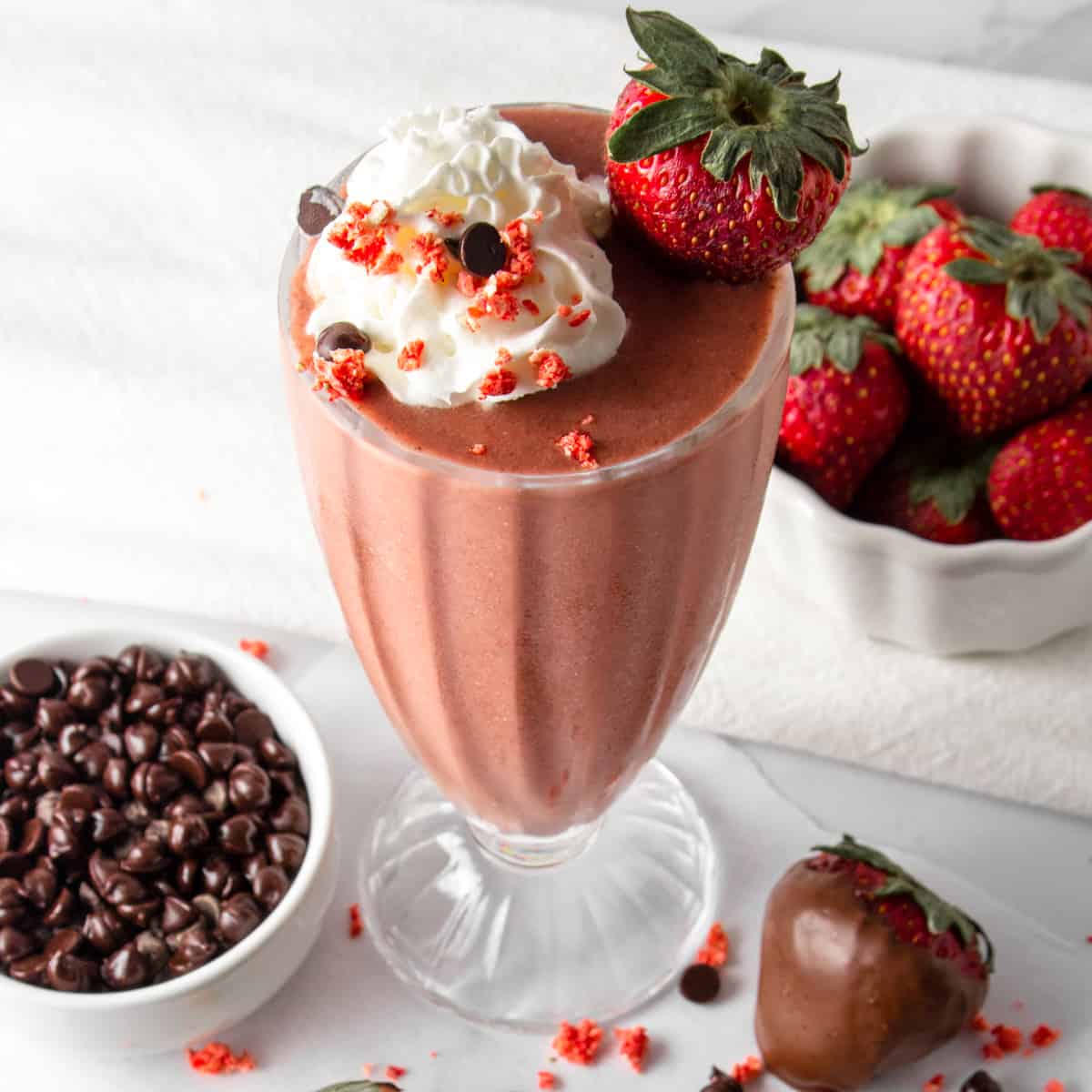 Chocolate Covered Strawberry Protein Shake (4 Ingredients