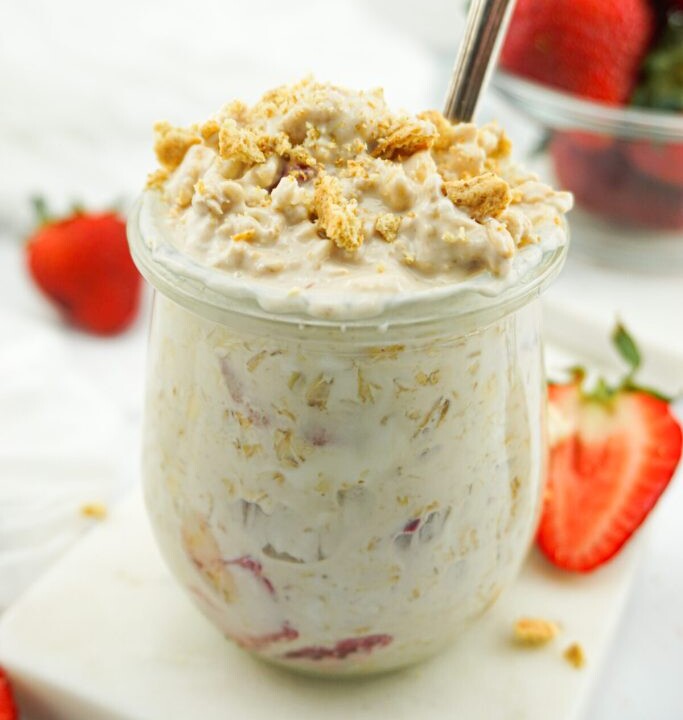 overnight protein oats with crumble topping and srawberries.