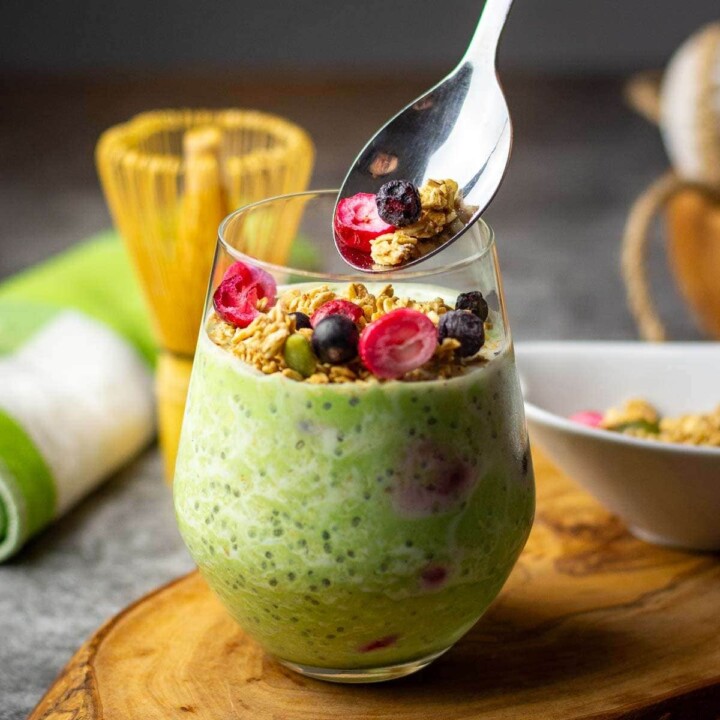 matcha overnight protein oats with berries.