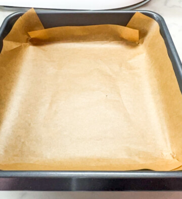 parchment-lined 8x8 square pan.